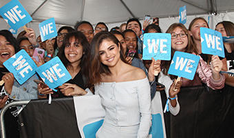 01 – Selena